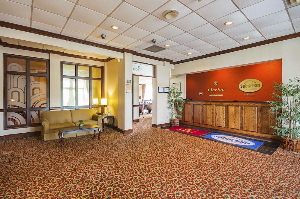 Clarion Inn Fairmont Esterno foto