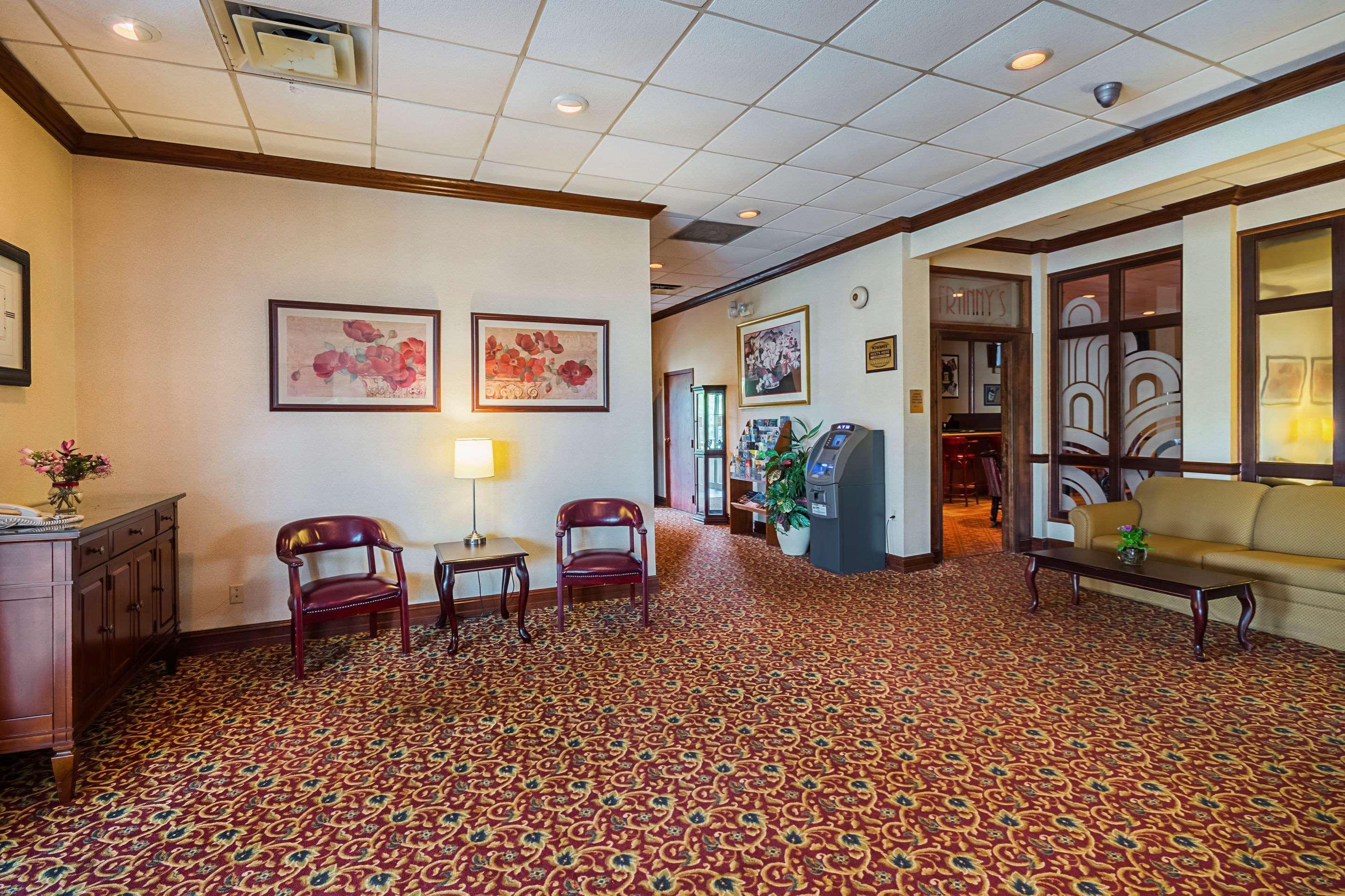 Clarion Inn Fairmont Esterno foto